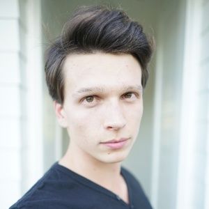 Meet your Posher, Justin